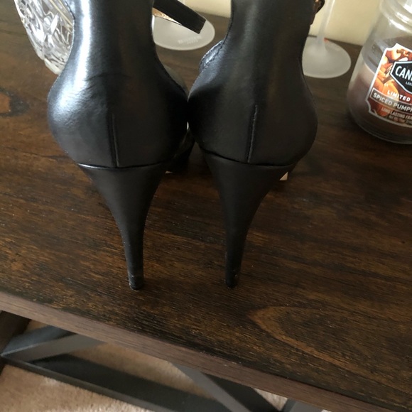 Victoria Secret Platform Pumps - Picture 2 of 5